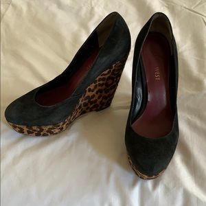 Nine West Black Platform with Leopard Wedge